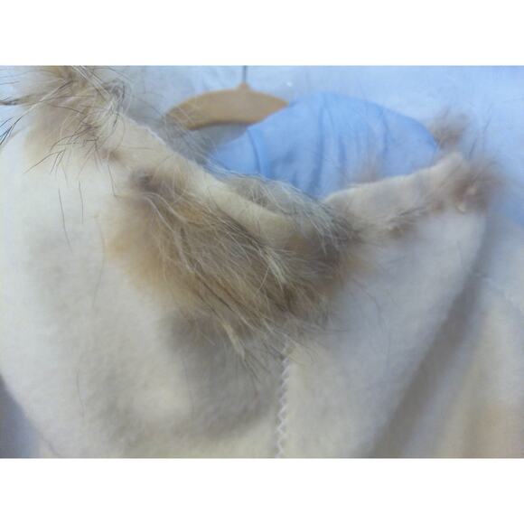 Vintage Canadian Inuit Wool Jacket with Embroidered Flowers READ AS IS - Picture 7 of 15